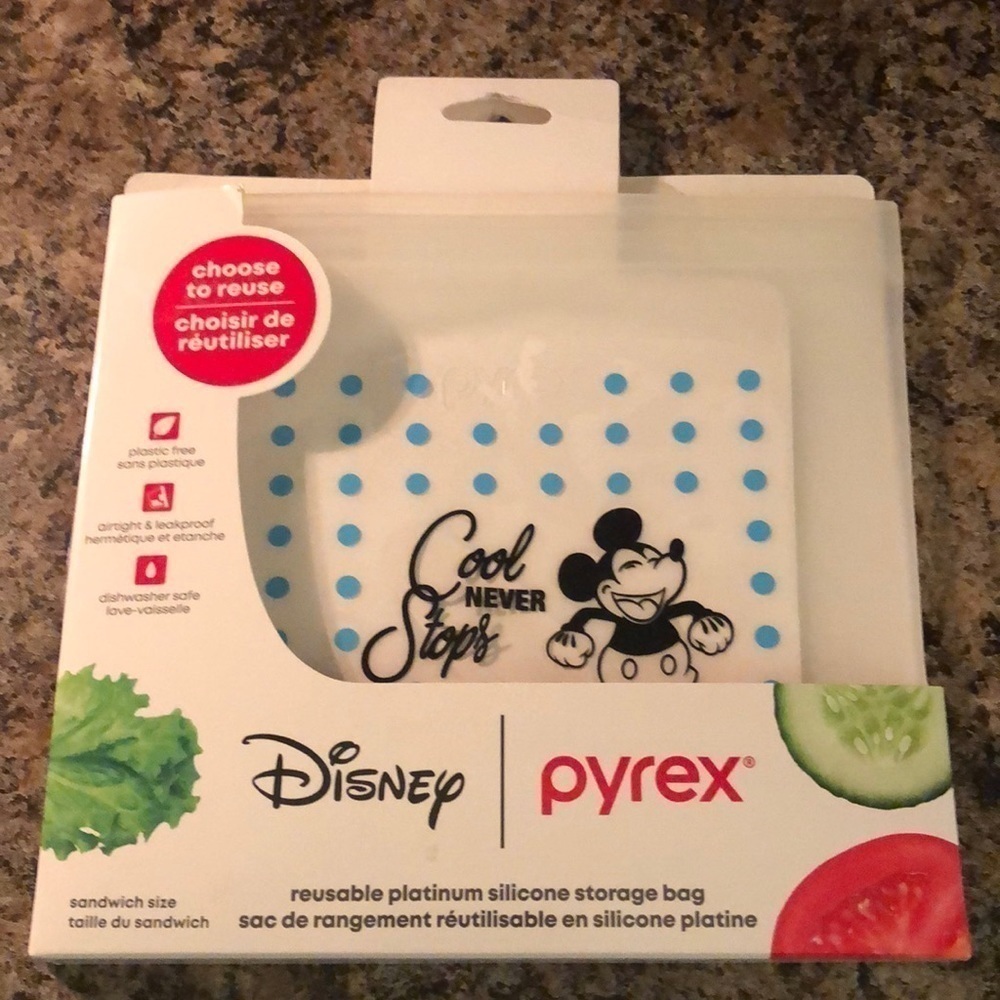 NIB Disney Mickey Mouse reusable platinum silicone storage bag Cool never stops